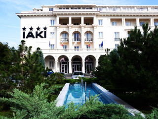 HOTEL IAKI