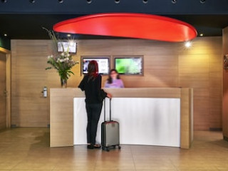 Hotel ibis Barcelona Centro - Sagrada Familia