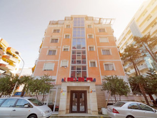 Hotel Ibiza, Albania