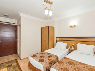HOTEL IKON PHUKET
