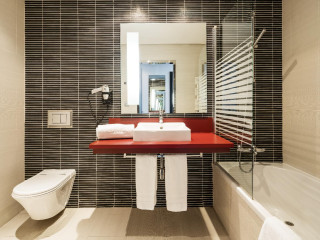 Hotel Ilunion Atrium