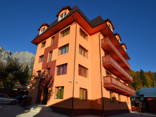 HOTEL IRI