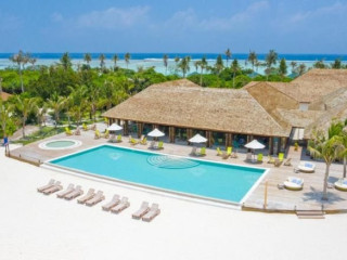 Innahura Island Resort