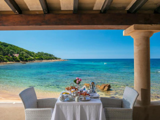 Hotel Le Maquis