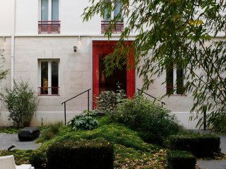 Hotel Le Quartier Bercy Square