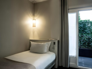 Hotel Le Quartier Bercy Square