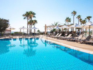 Hotel Leonardo Crystal Cove – Adults Only