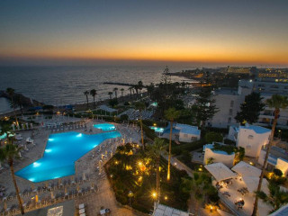 Hotel Leonardo Plaza Cypria Maris Beach Hotel & Spa