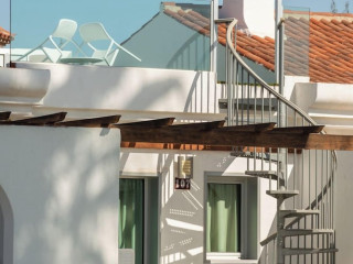 Hotel LIVVO Dunagolf Suites