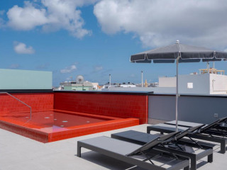 Hotel LIVVO La Escarlata