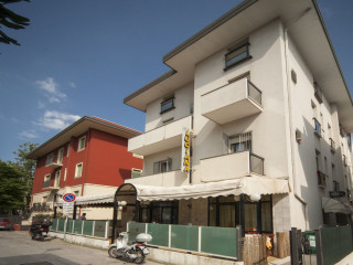 Hotel Luciana