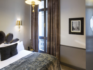 Hotel Lumen Paris Louvre