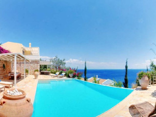 Corfu Luxury Villa