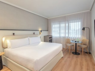 TRYP MADRID ALAMEDA AEROPUERTO