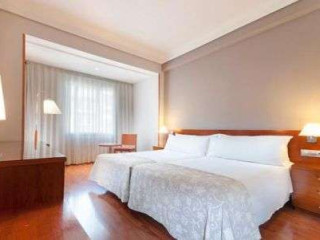 Hotel Madrid Centro, managed by Meliá