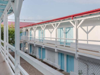 ANNA MARIA VILLAGE