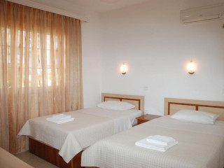 Hotel Mano