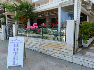 Hotel Mano