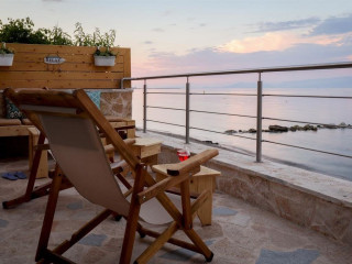 Ekati Mare Boutique Resort Suites 