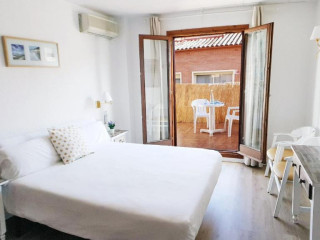 Hotel Mireia