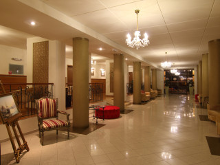 HOTEL MODERN