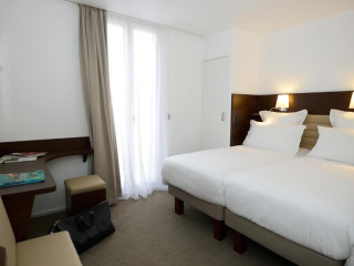 Hotel Monsigny