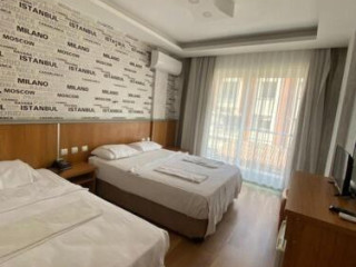 Hotel Mood Beach Club