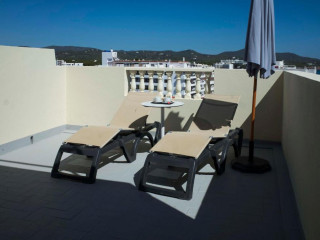 Hotel Moon Dreams Paraiso - Adults Recommended