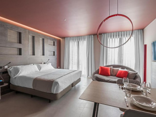 Hotel MYR Plaza Mercado & Spa