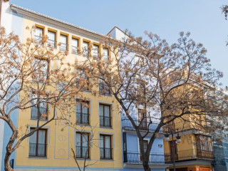 Hotel MYR Plaza Mercado & Spa