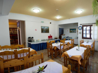 Hotel Nostos