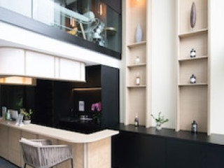 HOTEL NUVE ELEMENTS SG CLEAN