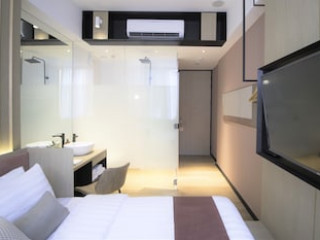 HOTEL NUVE ELEMENTS SG CLEAN