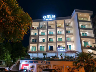 Hotel Oasis