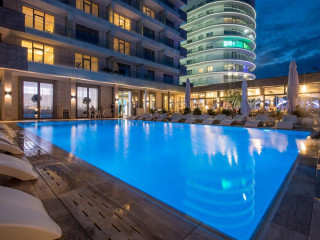 ORANGE HOTEL