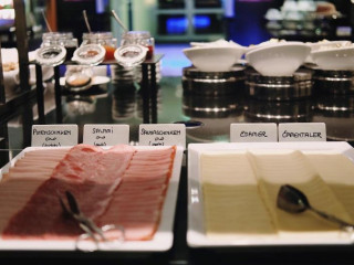 Hotel & Palais Strudlhof