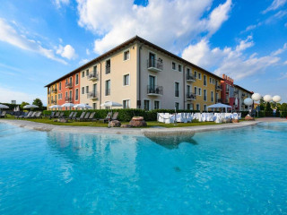 Hotel Parchi del Garda