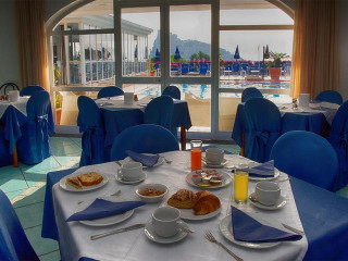 Hotel Parco Cartaromana