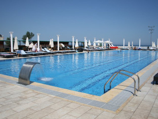 HOTEL PHOENICIA HOLIDAY RESORT