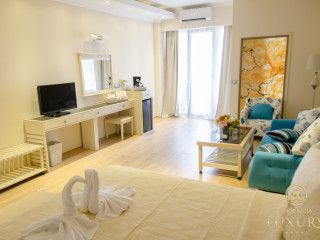 HOTEL PHOENICIA LUXURY