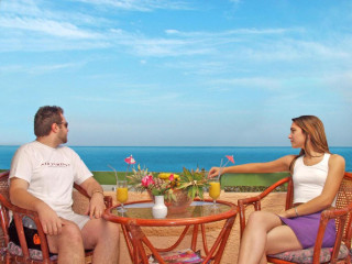 HOTEL PLATON BEACH