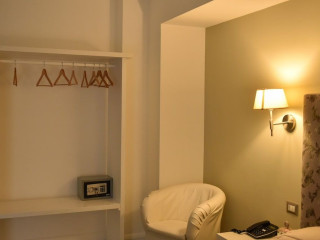 HOTEL POMPEI BE GREEN