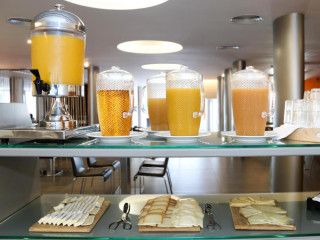 LAGOON VIEW APARTMENTS - ADULTS ONLY