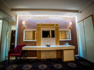 Hotel President SPA