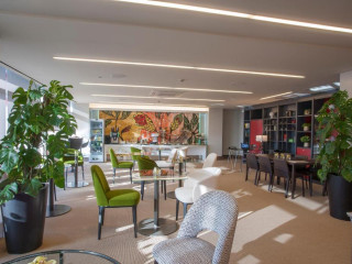 Hotel Puerta America