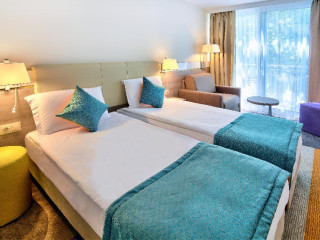 MLL Mediterranean Bay - Adults Only