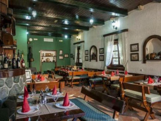 Hotel & Restaurant Laguna