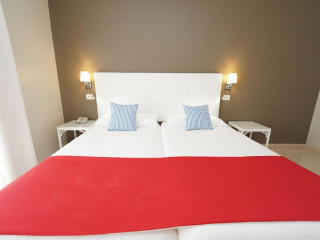 Hotel Rf San Borondon