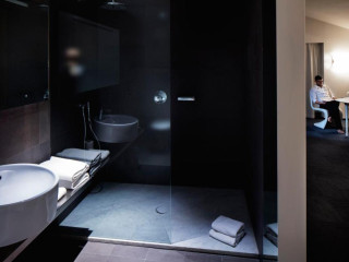 ATHENS GIFT - 300M FROM ACROPOLIS MUSEUM