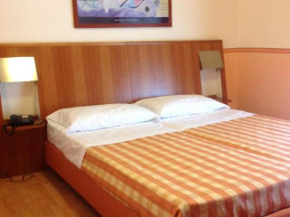 Hotel Romeo